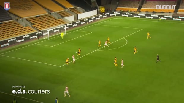 Stoke City down Wolves in Carabao Cup